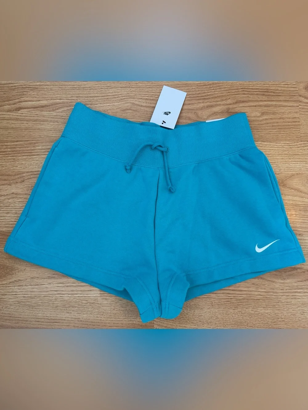 Nike Loose Fit Sweat Shorts - Women’s M - NWT